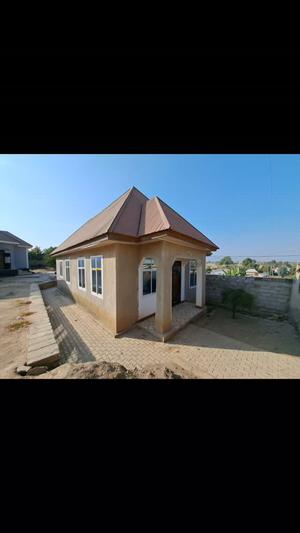 Nyumba/Apartment ya vyumba viwili inapangishwa Sae Rrm, Mbeya Nyumba/Apartment ya vyumba viwili inapangishwa Sae Rrm, Mbeya