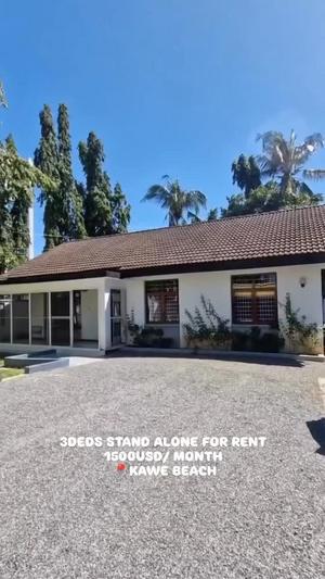 3 Bedrooms House for Rent in Kawe Beach, Dar Es Salaam