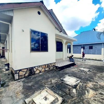 4 Bedrooms House for Rent in Kimara Baruti, Dar Es Salaam 4 Bedrooms House for Rent in Kimara Baruti, Dar Es Salaam