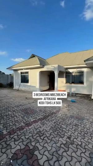Nyumba/Apartment ya vyumba vitatu inapangishwa Mbezi Africana, Dar Es Salaam