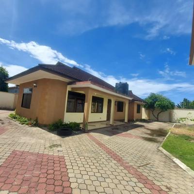 Nyumba ya vyumba vitatu inapangishwa Tabata Kimanga, Dar Es Salaam