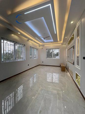 3 Bedrooms House/Apartment for Rent in Msasani, Dar Es Salaam