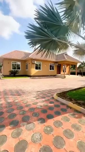 Nyumba ya vyumba vinne inapangishwa Mbeweni Malindi, Tanga