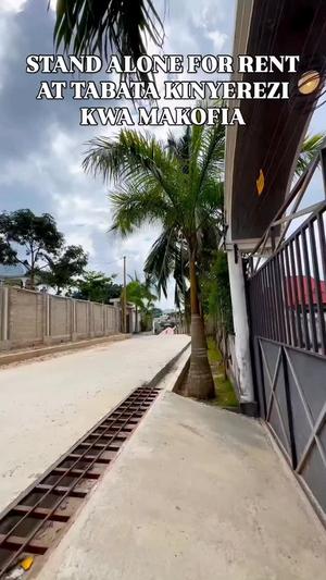 Nyumba ya vyumba vitatu inapangishwa Tabata Kinyerezi Mwisho Kwa Makofia, Dar Es Salaam Nyumba ya vyumba vitatu inapangishwa Tabata Kinyerezi Mwisho Kwa Makofia, Dar Es Salaam