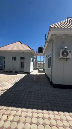 Nyumba ya chumba kimoja inapangishwa Mipango Langoni, Dodoma Nyumba ya chumba kimoja inapangishwa Mipango Langoni, Dodoma