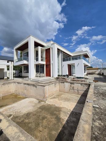 5 Bedrooms House for Sale in Mbweni, Dar Es Salaam (1000 sqm) 5 Bedrooms House for Sale in Mbweni, Dar Es Salaam (1000 sqm)