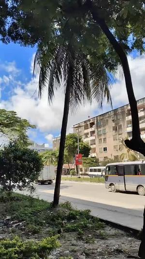 Nyumba ya vyumba viwili inauzwa Michenzani, Zanzibar - Mjini Magharibi