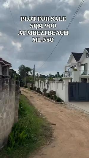 Kiwanja kinauzwa Mbezi Beach, Dar Es Salaam (900 sqm) Kiwanja kinauzwa Mbezi Beach, Dar Es Salaam (900 sqm)