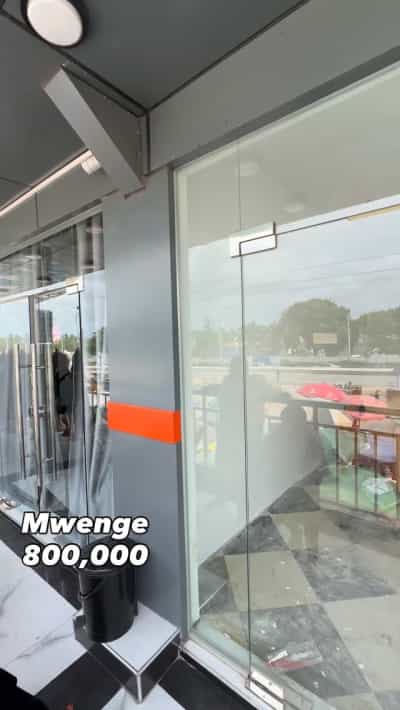 Duka linapangishwa Mwenge, Dar Es Salaam