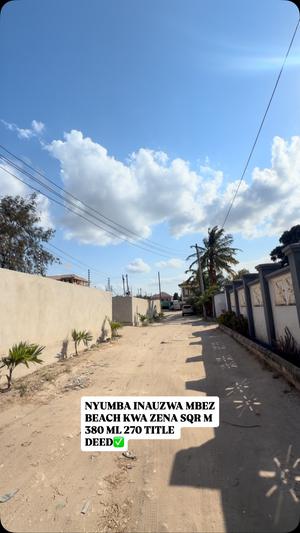 Nyumba ya vyumba vitatu inauzwa Mbezi Beach Kwa Zena, Dar Es Salaam Nyumba ya vyumba vitatu inauzwa Mbezi Beach Kwa Zena, Dar Es Salaam