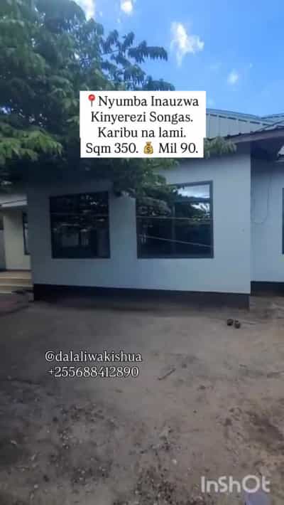 Nyumba ya vyumba vitatu inauzwa Kinyerezi Songas, Dar Es Salaam (350 sqm) Nyumba ya vyumba vitatu inauzwa Kinyerezi Songas, Dar Es Salaam (350 sqm)