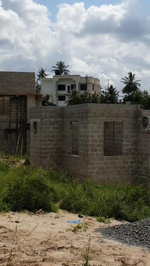Kiwanja kinauzwa Goba, Dar Es Salaam sqm 750