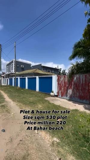 Nyumba ya vyumba viwili inauzwa Bahar Beach, Dar Es Salaam (530 sqm)