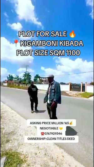 Kiwanja kinauzwa Kibada, Dar Es Salaam (1100 sqm) Kiwanja kinauzwa Kibada, Dar Es Salaam (1100 sqm)