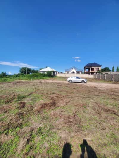 Residential Plot for Sale in madale mbopo, Dar Es Salaam (850 sqm)