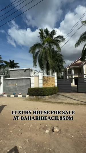 Nyumba ya vyumba vinne inauzwa Bahari Beach, Dar Es Salaam (1200 sqm) Nyumba ya vyumba vinne inauzwa Bahari Beach, Dar Es Salaam (1200 sqm)