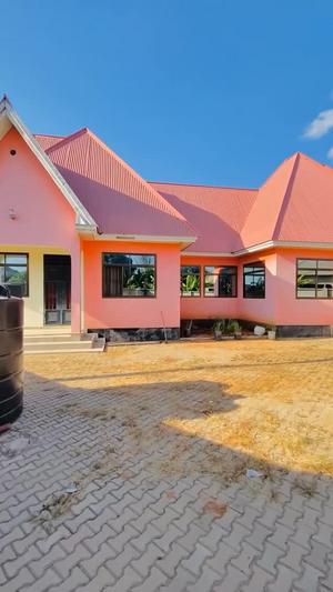 Nyumba ya vyumba vitatu inapangishwa Ilazo, Dodoma Nyumba ya vyumba vitatu inapangishwa Ilazo, Dodoma