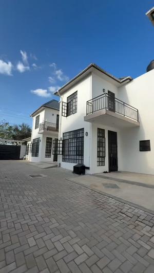 Apartment ya vyumba vitatu inapangishwa Goba Kwa Ulomi, Dar Es Salaam Apartment ya vyumba vitatu inapangishwa Goba Kwa Ulomi, Dar Es Salaam