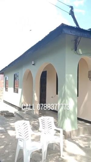 Nyumba ya vyumba vitatu inapangishwa Kijitonyama, Dar Es Salaam