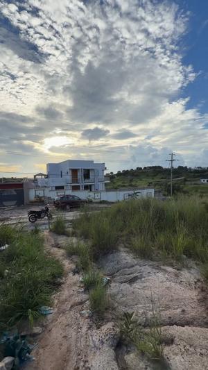 Kiwanja kinauzwa Kibada, Dar Es Salaam acre 2