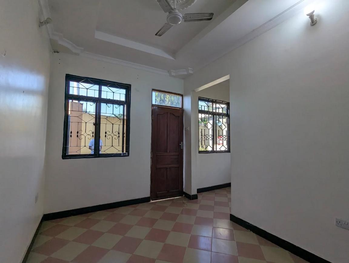 media -5 media -5