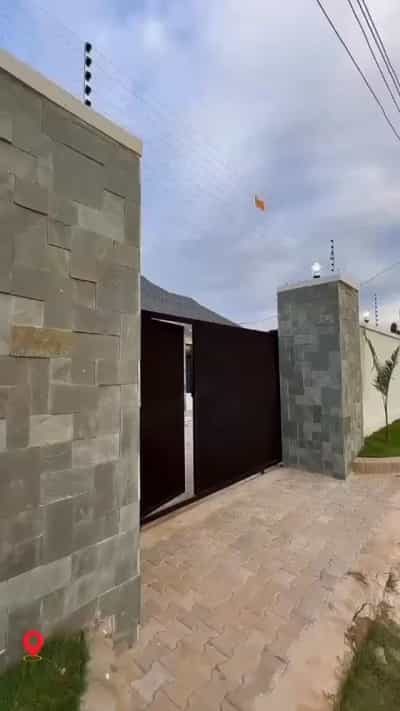 Nyumba ya vyumba vitatu inauzwa Mbweni Ubungo, Dar Es Salaam (600 sqm)