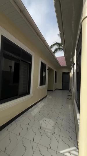 Apartment ya chumba kimoja inapangishwa Salasala, Dar Es Salaam Apartment ya chumba kimoja inapangishwa Salasala, Dar Es Salaam
