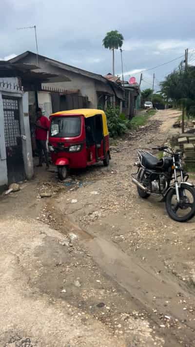 Kiwanja kinauzwa Sinza, Dar Es Salaam