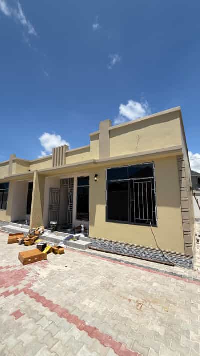2 Bedrooms House for Rent in Kibada Shangwe, Dar Es Salaam