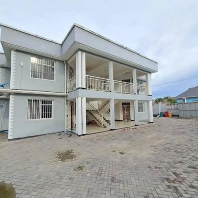 Apartment ya vyumba viwili inapangishwa Kimara Temboni, Dar Es Salaam Apartment ya vyumba viwili inapangishwa Kimara Temboni, Dar Es Salaam