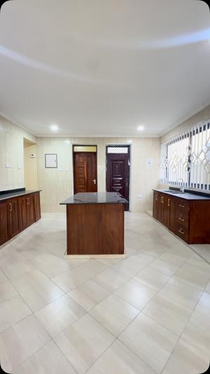 5 Bedrooms House for Rent in Salasala Ushuarini, Dar Es Salaam 5 Bedrooms House for Rent in Salasala Ushuarini, Dar Es Salaam