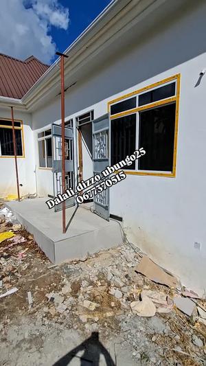 Nyumba ya chumba kimoja inapangishwa Kimara Mwisho, Dar Es Salaam Nyumba ya chumba kimoja inapangishwa Kimara Mwisho, Dar Es Salaam