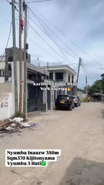 Nyumba inauzwa Kijitonyama, Dar Es Salaam (370 sqm)