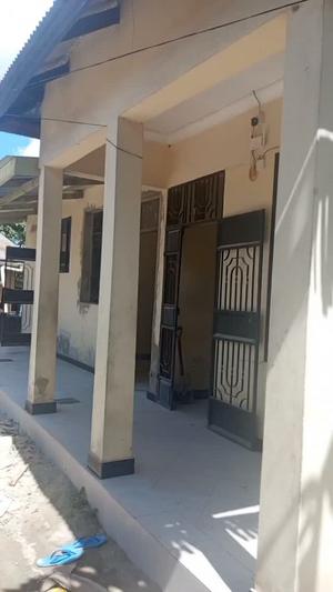 1 Bedroom House for Rent in Mawasiliano Stand, Dar Es Salaam 1 Bedroom House for Rent in Mawasiliano Stand, Dar Es Salaam