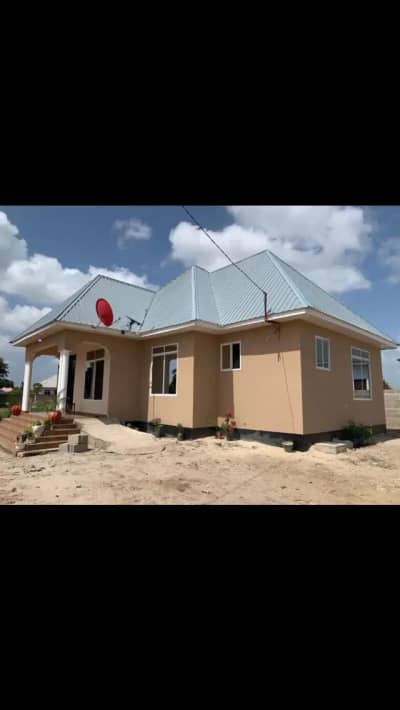 Nyumba ya vyumba vinne inauzwa Mbweni, Dar Es Salaam Nyumba ya vyumba vinne inauzwa Mbweni, Dar Es Salaam