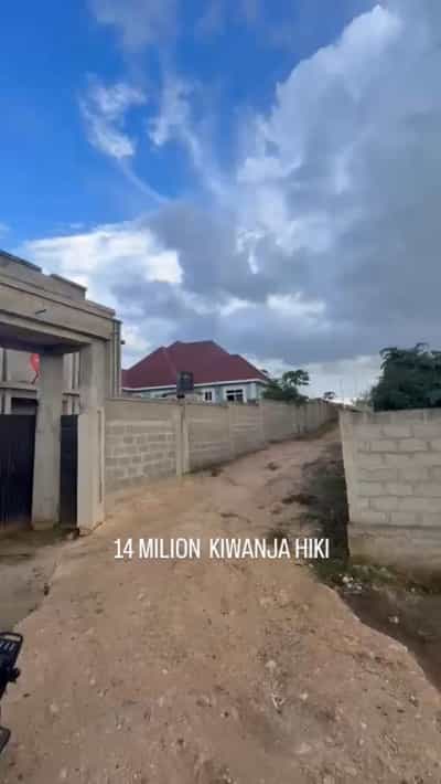 Kiwanja kinauzwa Mbezi Msakuzi, Dar Es Salaam (285 sqm)