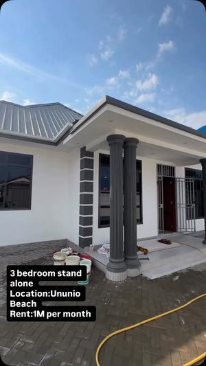 Nyumba ya vyumba vitatu inapangishwa Ununio Beach, Dar Es Salaam Nyumba ya vyumba vitatu inapangishwa Ununio Beach, Dar Es Salaam