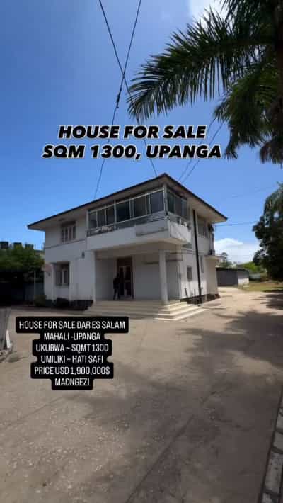 Nyumba inauzwa Upanga, Dar Es Salaam (1300 sqm)
