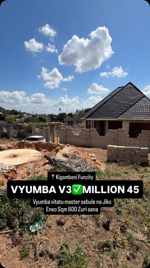 3 Bedrooms House for Sale in Kigamboni, Dar Es Salaam (600 sqm)