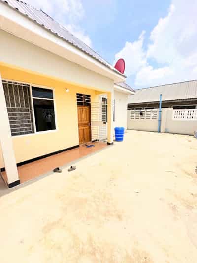 2 Bedrooms House/Apartment for Rent in Tabata, Dar Es Salaam