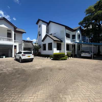 Nyumba ya vyumba vinne inapangishwa Masaki, Dar Es Salaam