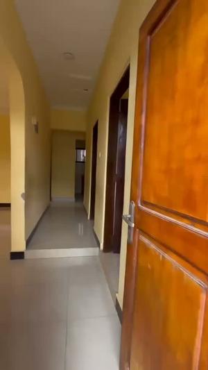 Nyumba ya vyumba vitatu inapangishwa Sinza White In, Dar Es Salaam