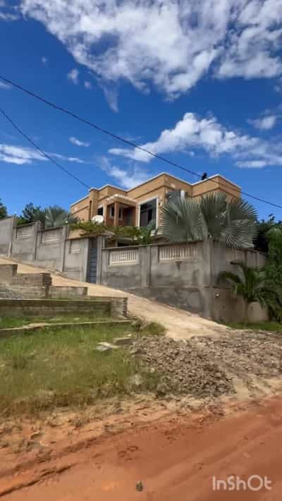 Kiwanja (Residential/Commercial) kinauzwa Tabata Kinyerezi Kibaga B, Dar Es Salaam (850 sqm)