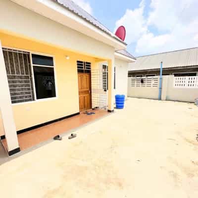 Nyumba/Apartment ya vyumba viwili inapangishwa Tabata, Dar Es Salaam
