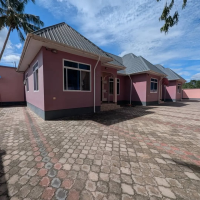 2 Bedrooms House/Apartment for Rent in Chanika, Dar Es Salaam