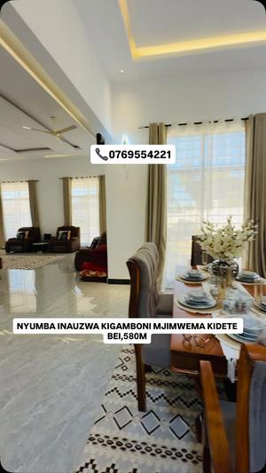 Nyumba (Furnished) ya vyumba vitano inauzwa Mjimwema Kidete, Dar Es Salaam (1500 sqm) Nyumba (Furnished) ya vyumba vitano inauzwa Mjimwema Kidete, Dar Es Salaam (1500 sqm)
