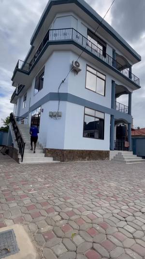 3 Bedrooms House for Rent in Sinza Mapambano, Dar Es Salaam