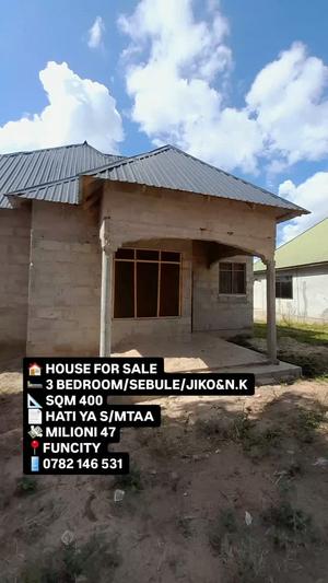 Nyumba ya vyumba vitatu inauzwa Kigamboni FunCity, Dar Es Salaam (400 sqm) Nyumba ya vyumba vitatu inauzwa Kigamboni FunCity, Dar Es Salaam (400 sqm)