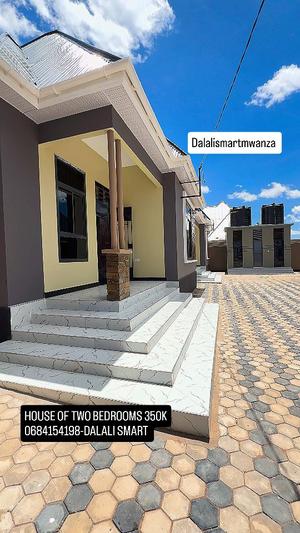 Nyumba ya vyumba viwili inapangishwa Mwanza