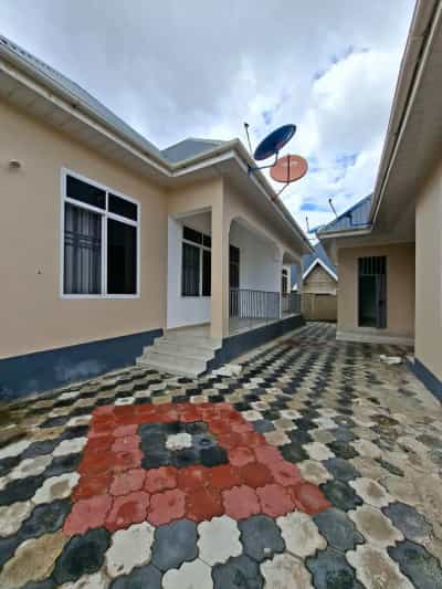 Nyumba inapangishwa Mbezi Kibanda Cha Mkaa, Dar Es Salaam